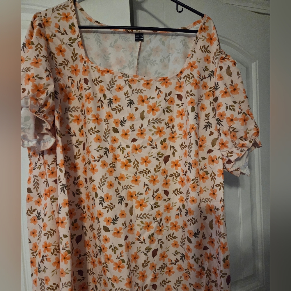 Shein Curve Floral Print Women's Top